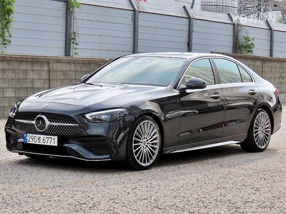 Mercedes-Benz C-Class AMG Line — фото 2