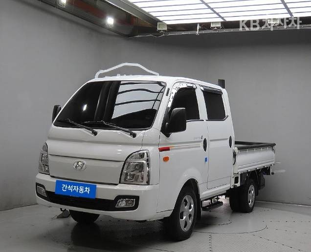 Hyundai Premium — фото 2