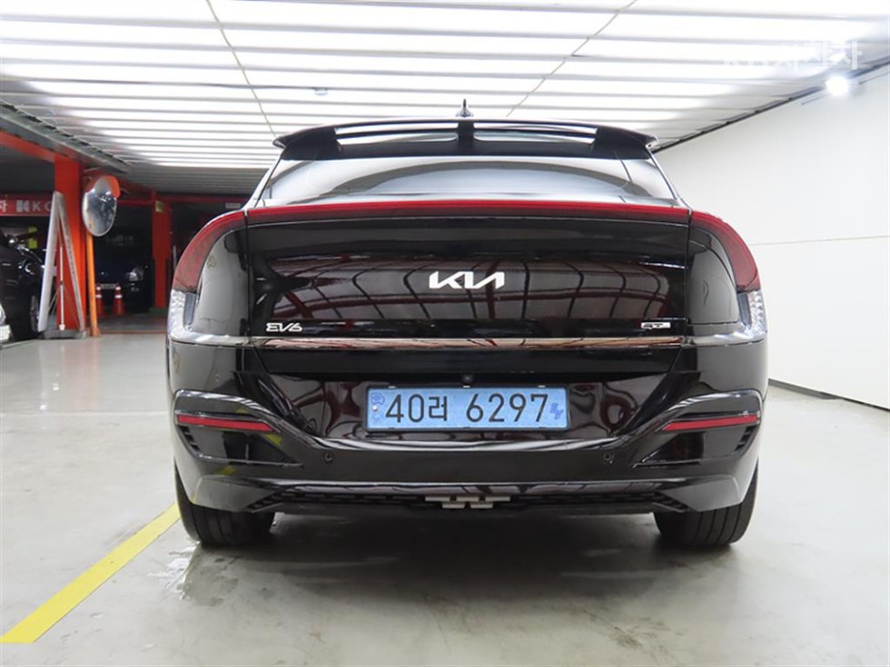 Kia EV6 GT-Line — фото 3