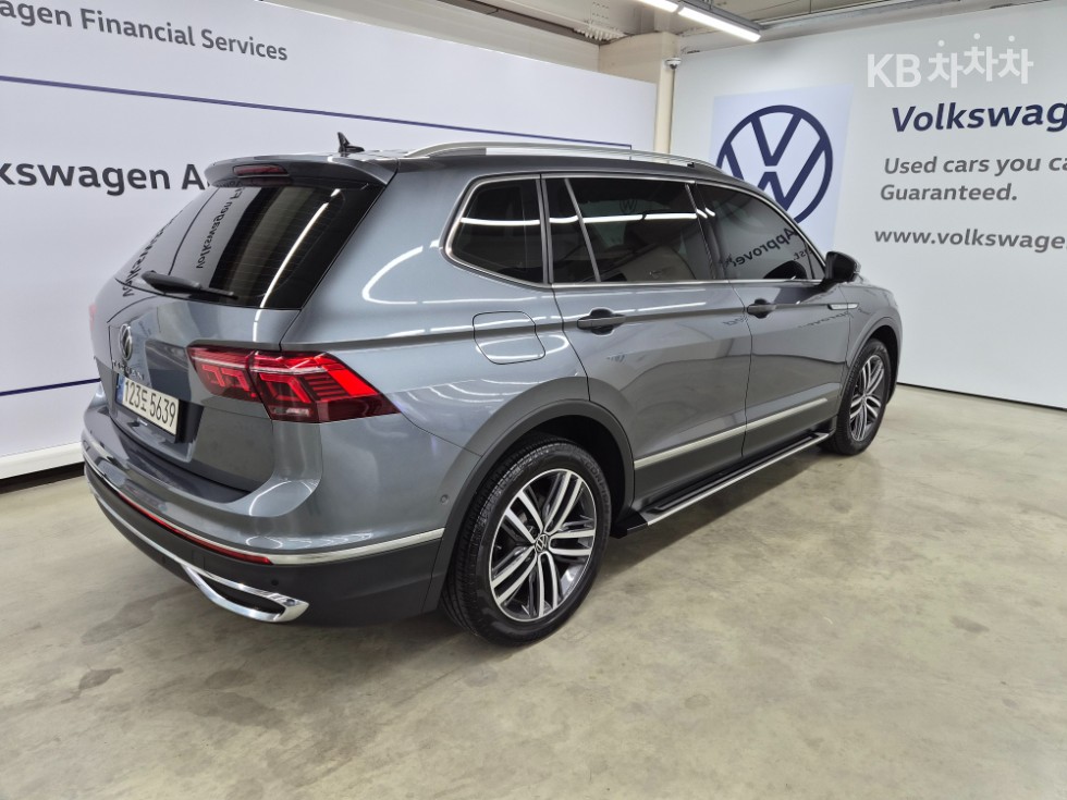 Volkswagen Tiguan Prestige — фото 4