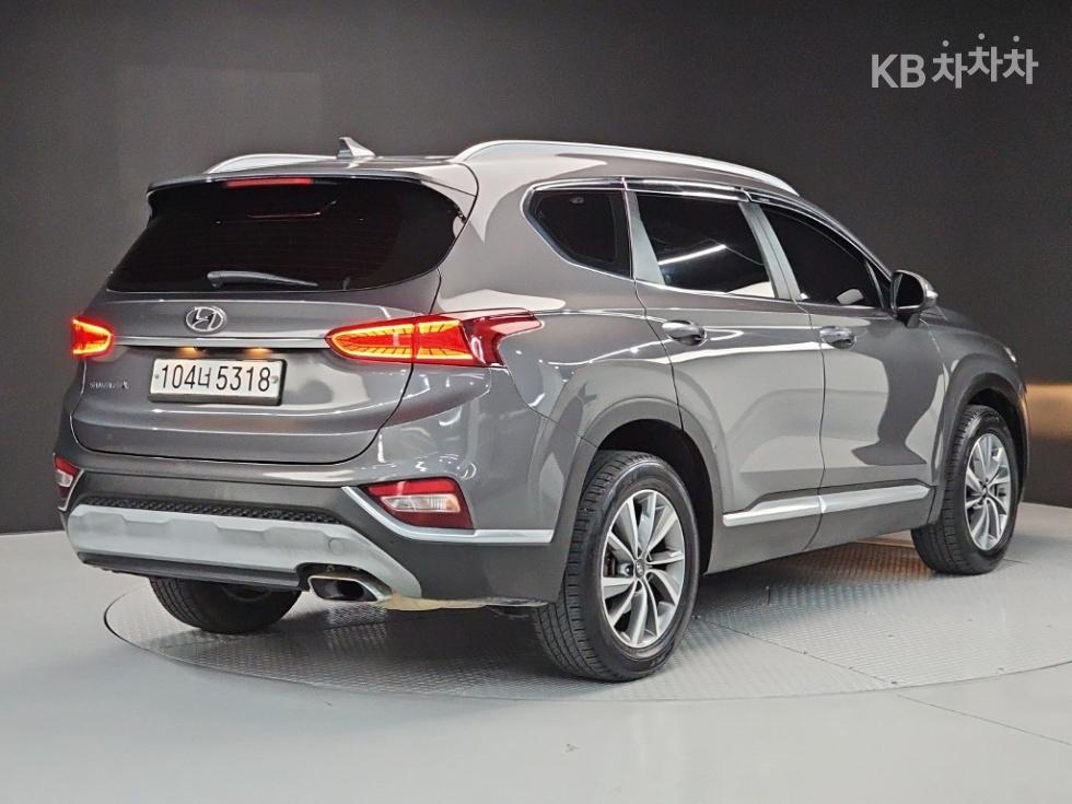 Hyundai Santa Fe EXCLUSIVE — фото 4
