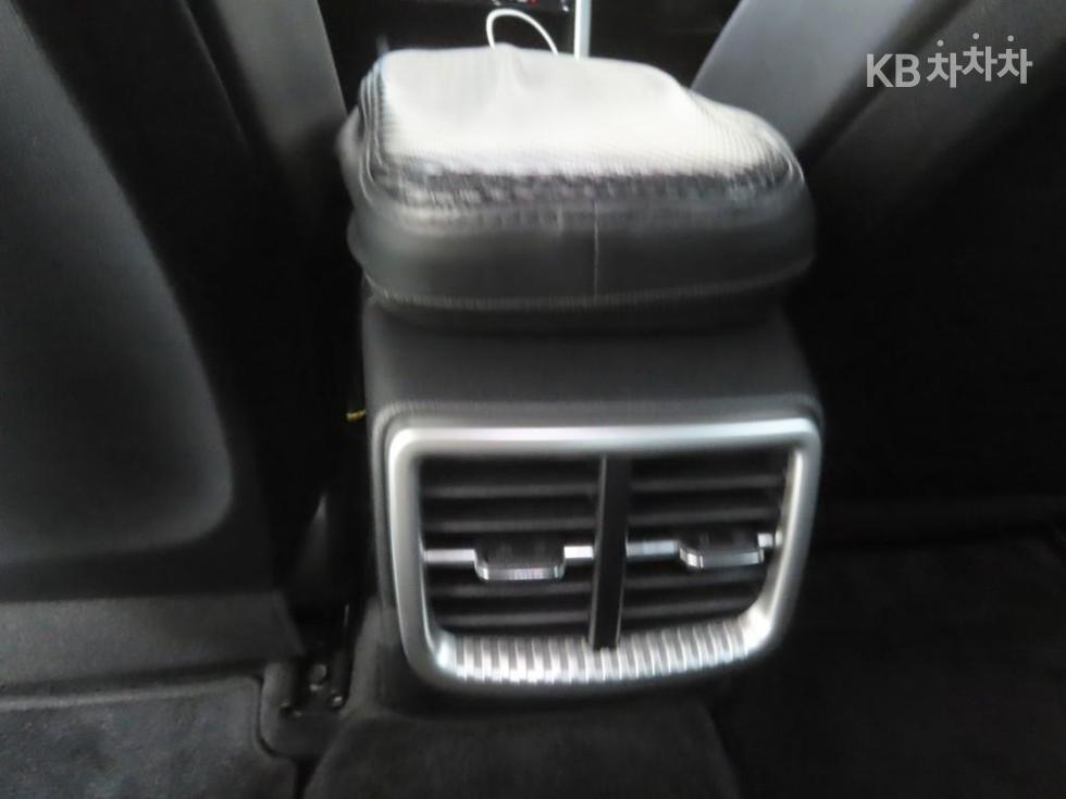 Kia K5 — miniaturë 13