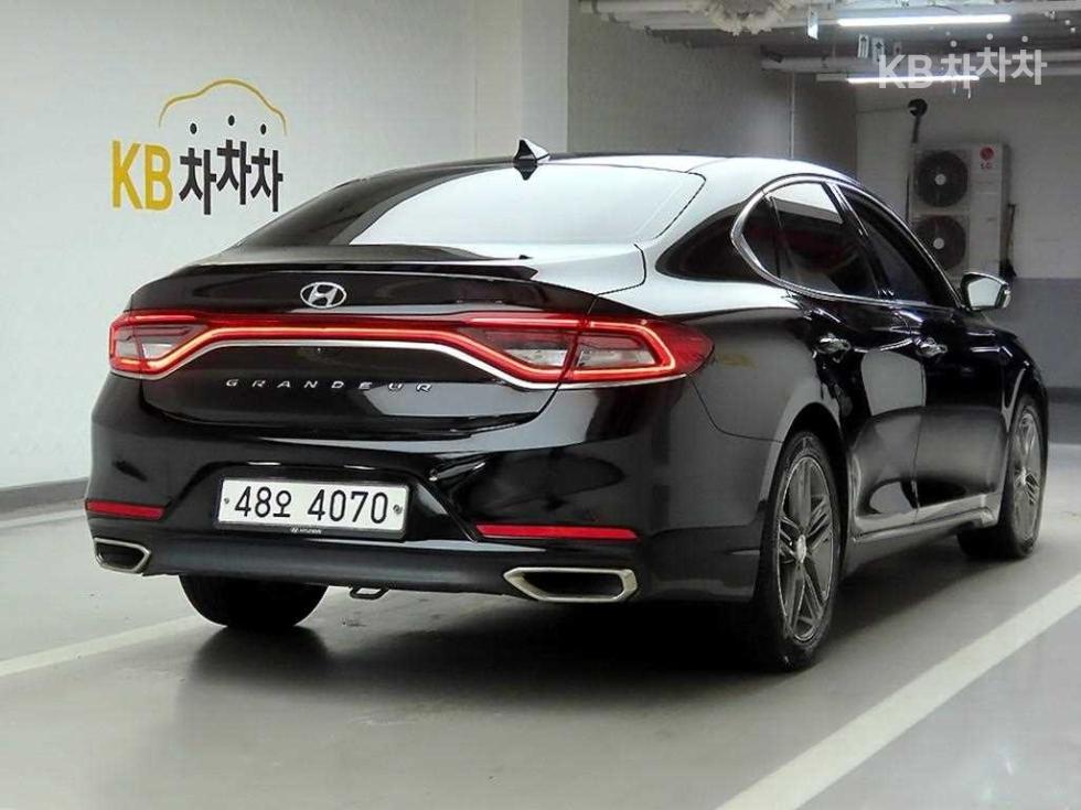 Hyundai Grandeur BASE MODEL — фото 4