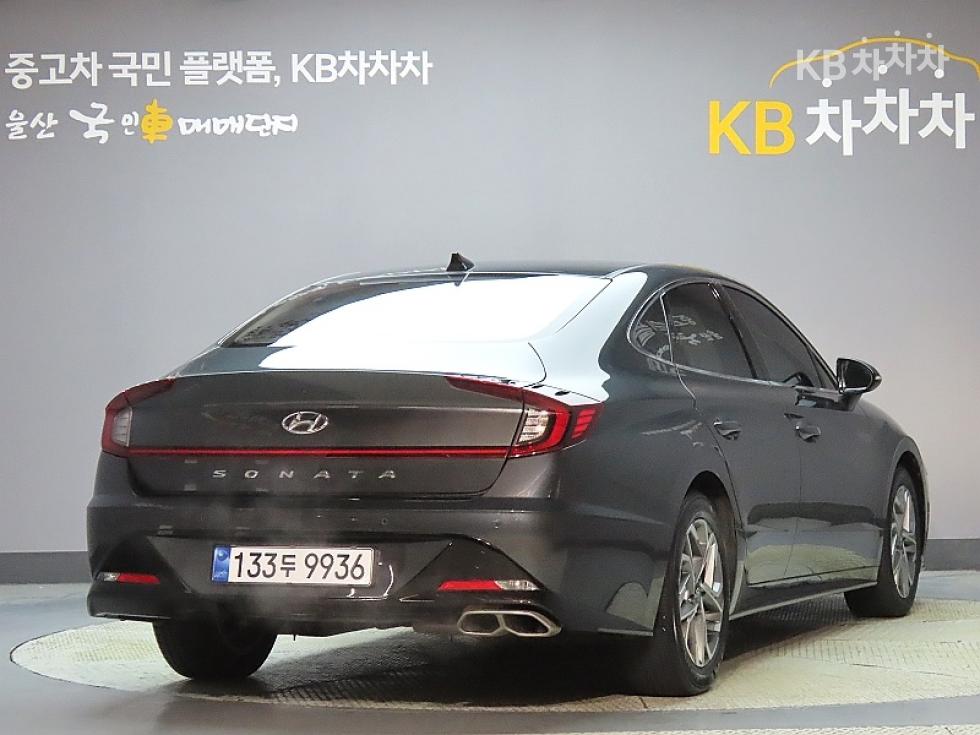 Hyundai Sonata PREMIUM PLUS — фото 2