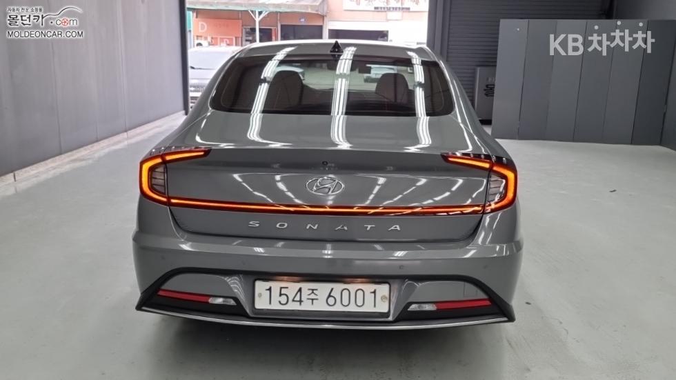Hyundai Sonata Smart — фото 4