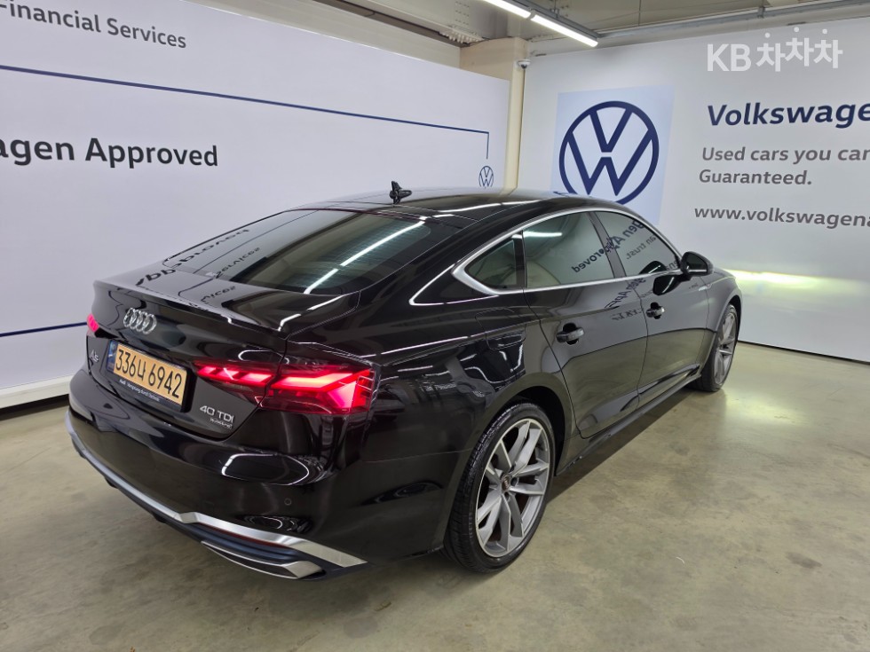 Audi A5 Premium — фото 4