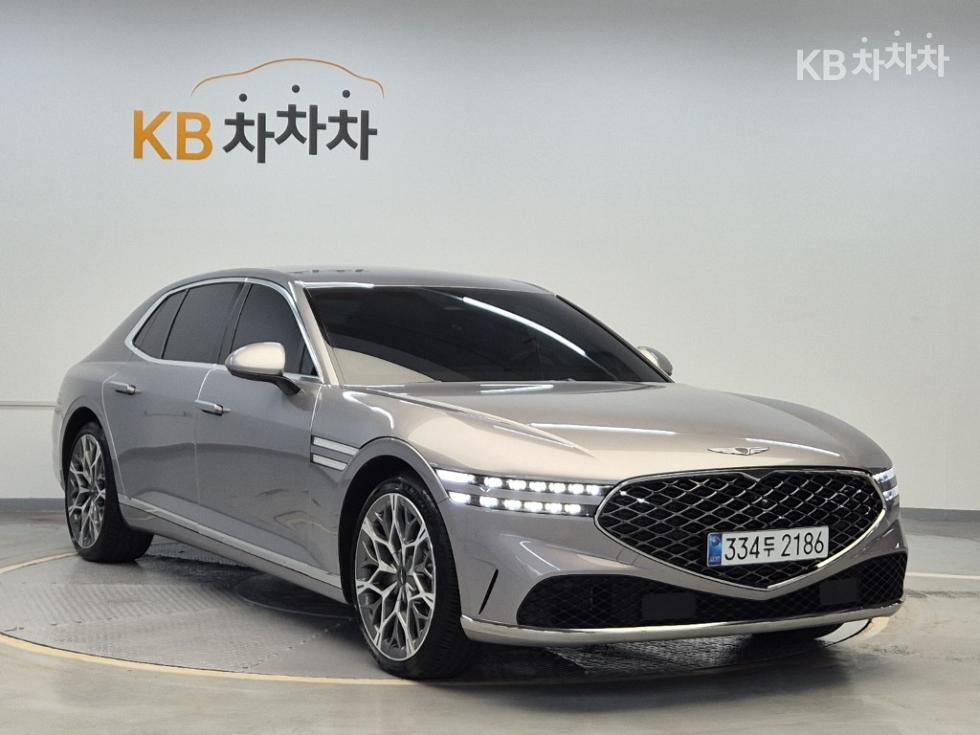 Genesis G90 BASE MODEL — фото 4