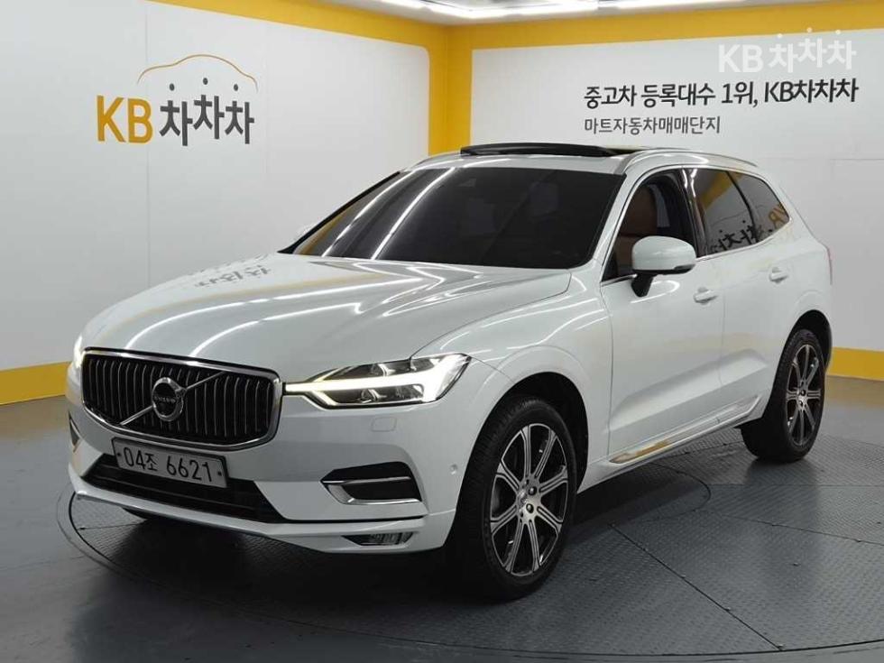 Volvo XC60 2.4 Inscription — фото 4