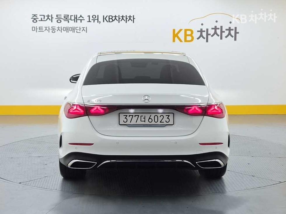 Mercedes-Benz E-Class Avantgrade — фото 3
