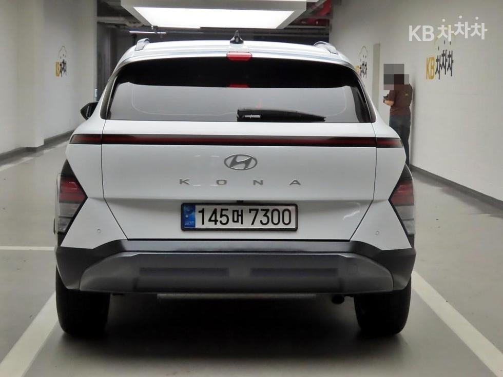 Hyundai Premium — фото 3