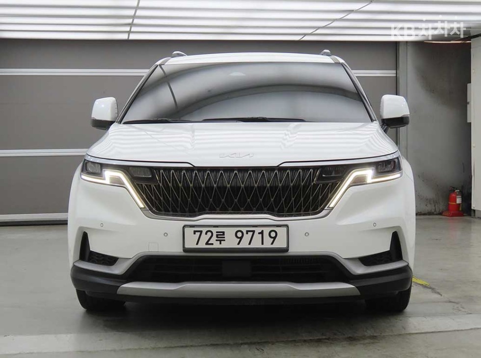 Kia Carnival PRESTIGE — фото 2