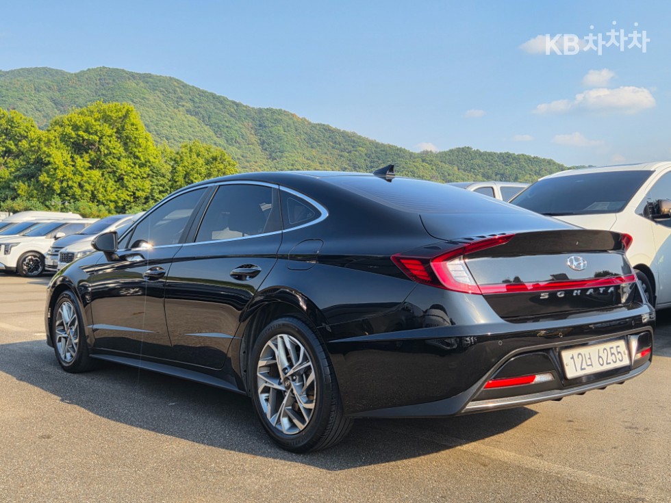 Hyundai Sonata Premium — фото 4