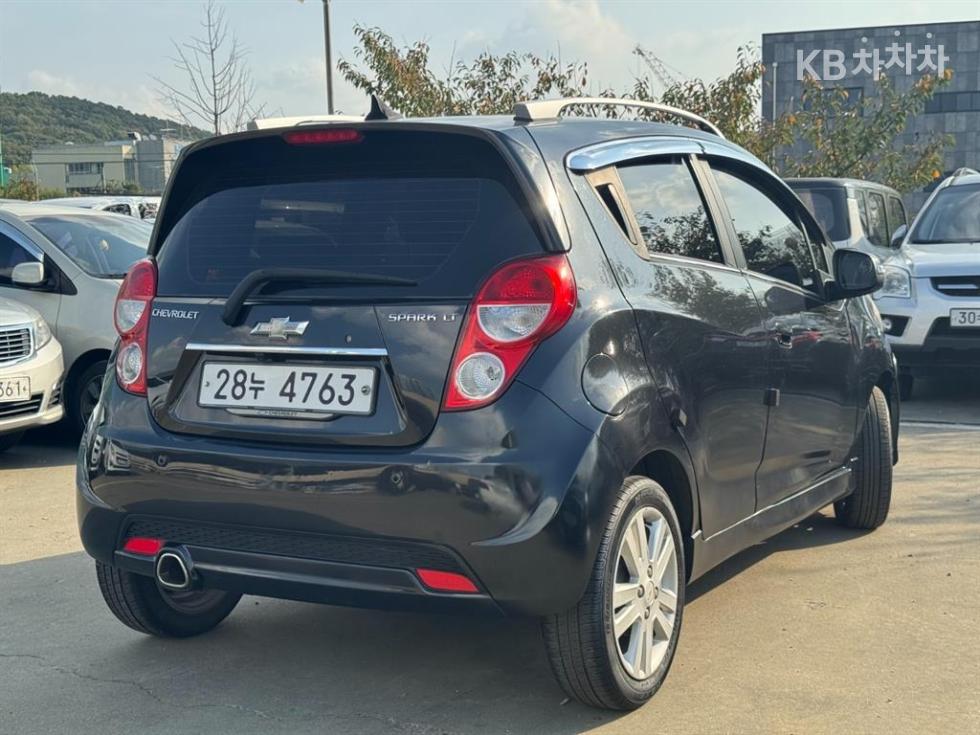 GMC — miniaturë 4