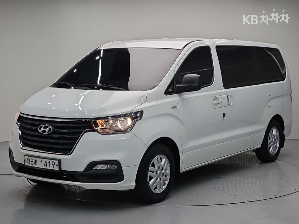 Hyundai Starex Smart — фото 1