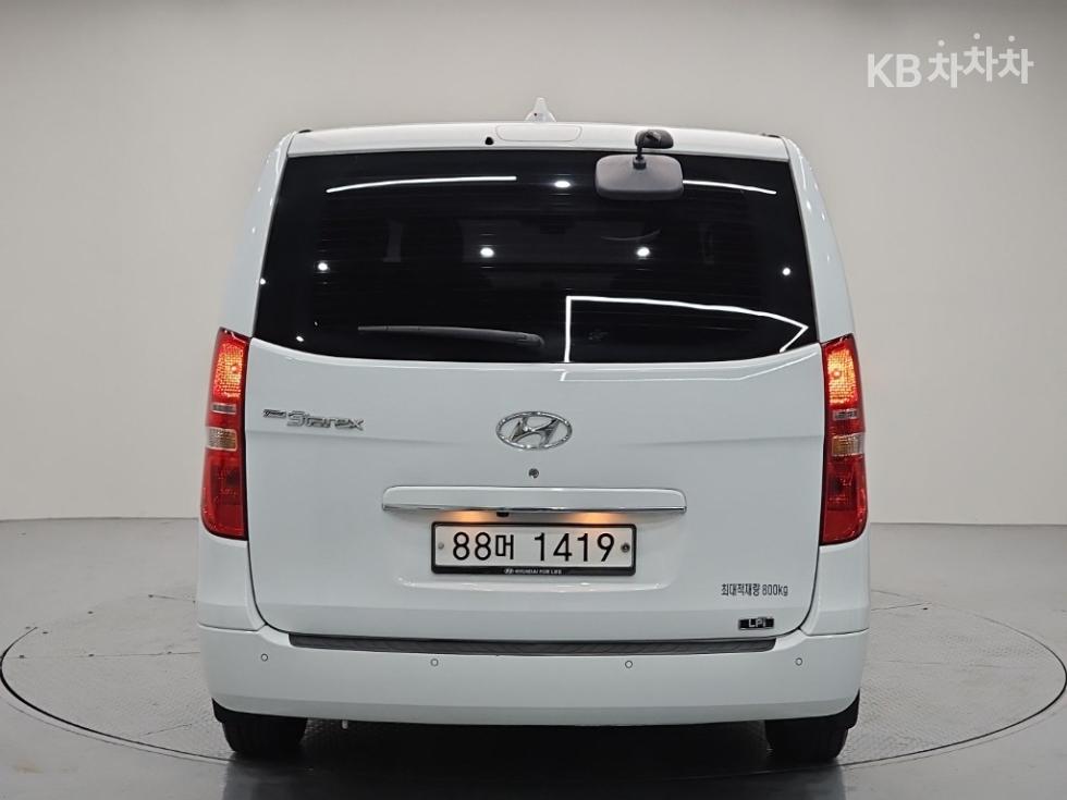 Hyundai Starex Smart — фото 3