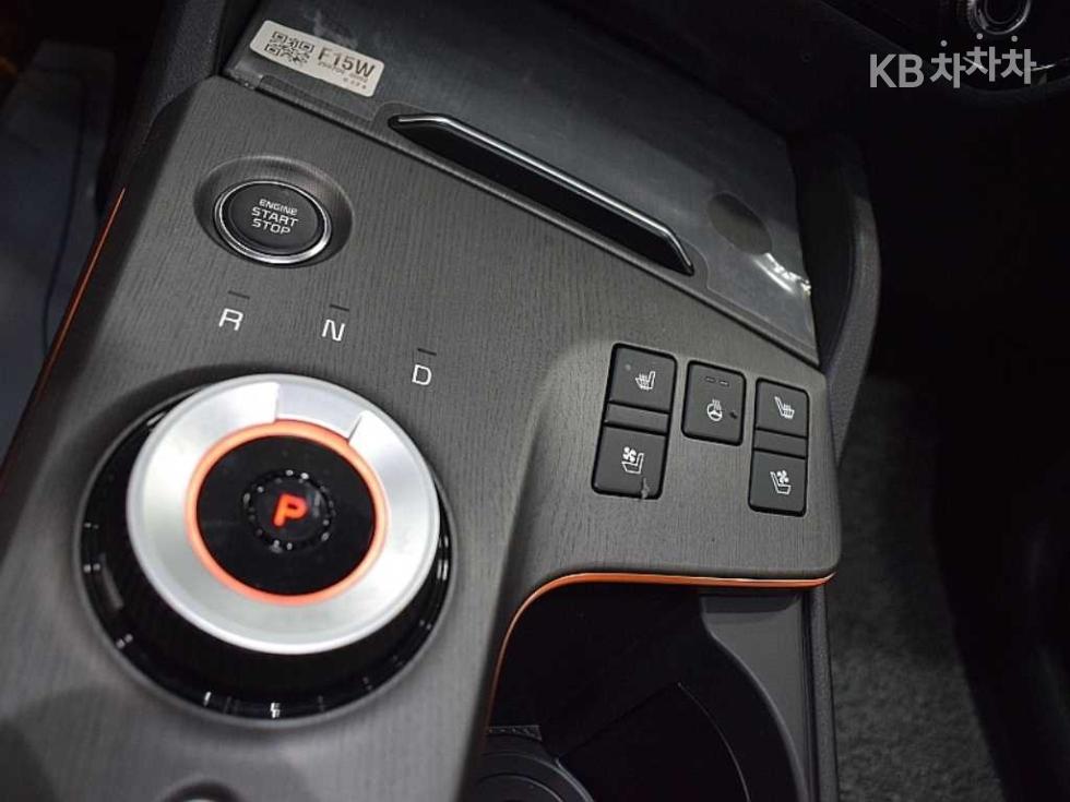 Kia Sportage — miniaturë 18