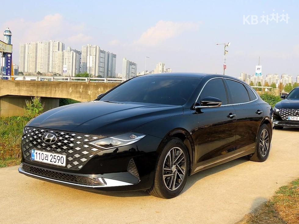 Hyundai Grandeur Premium — фото 2