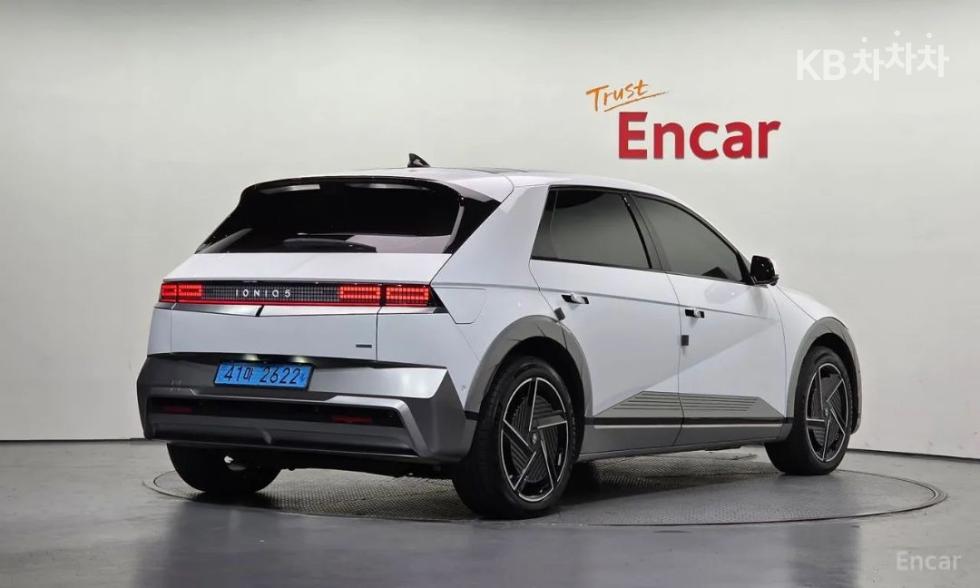 Hyundai IONIQ 5 PRESTIGE — фото 2