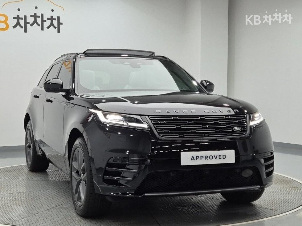 Land Rover Range Rover Velar Dynamic SE — фото 4