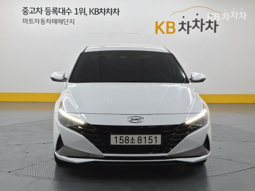 Hyundai Avante — фото 1