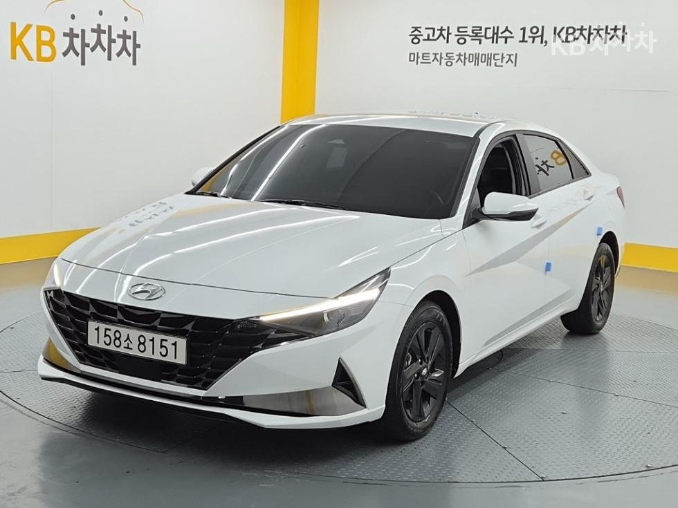 Hyundai Avante — фото 4