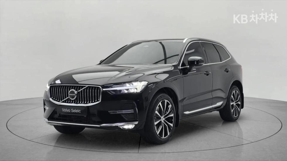 Volvo XC60 Ultimate Bright — фото 1