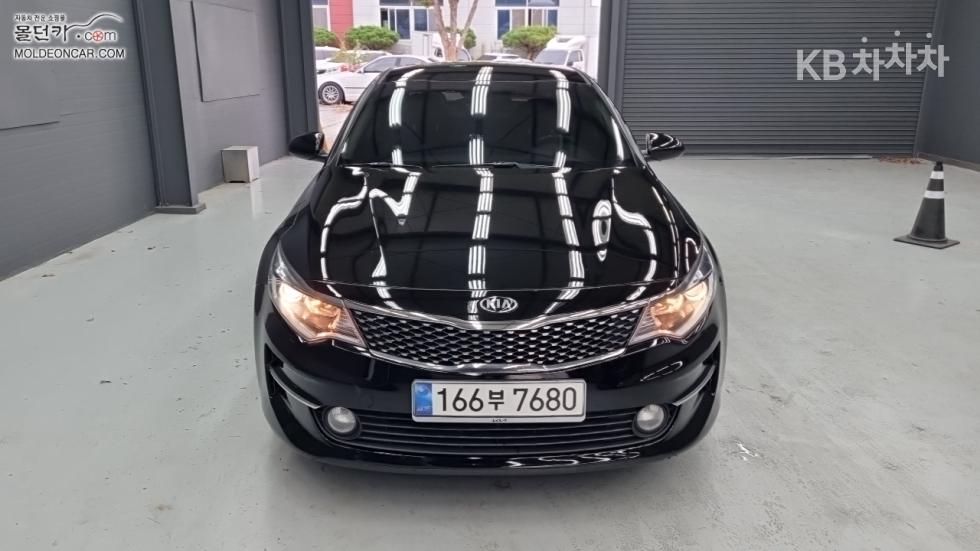 Kia K5 — miniaturë 3