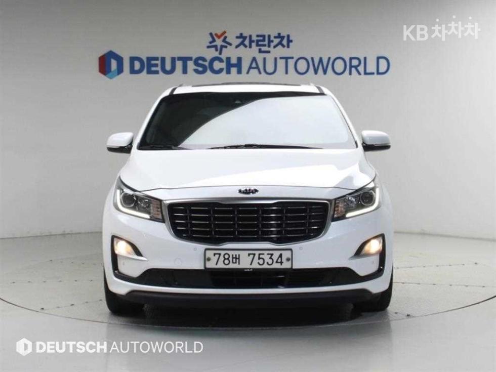 Kia Carnival PRESTIGE — фото 2
