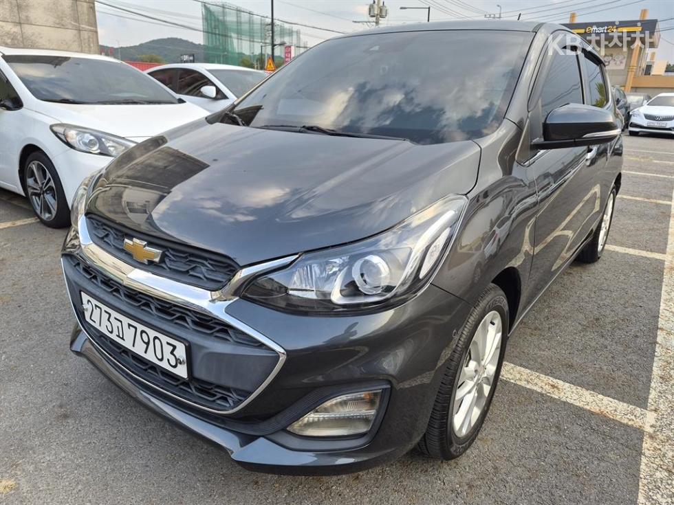 GM Korea Chevrolet Spark BASE MODEL — фото 1