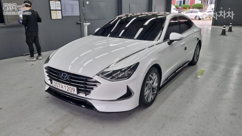 Hyundai Sonata Smart — фото 1