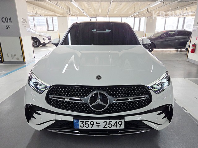 Mercedes-Benz GLC-Class BASE MODEL — фото 1