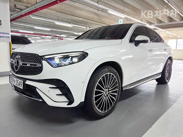 Mercedes-Benz GLC-Class BASE MODEL — фото 2