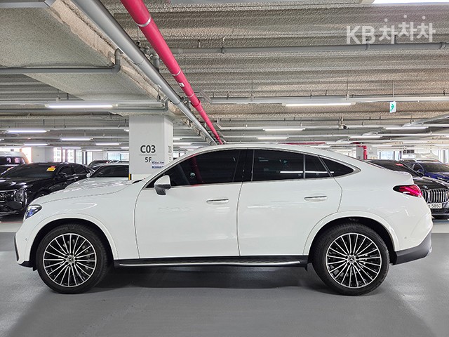Mercedes-Benz GLC-Class BASE MODEL — фото 4