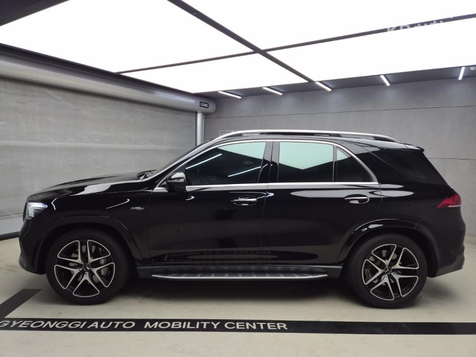 Mercedes-Benz GLE-Class — фото 4
