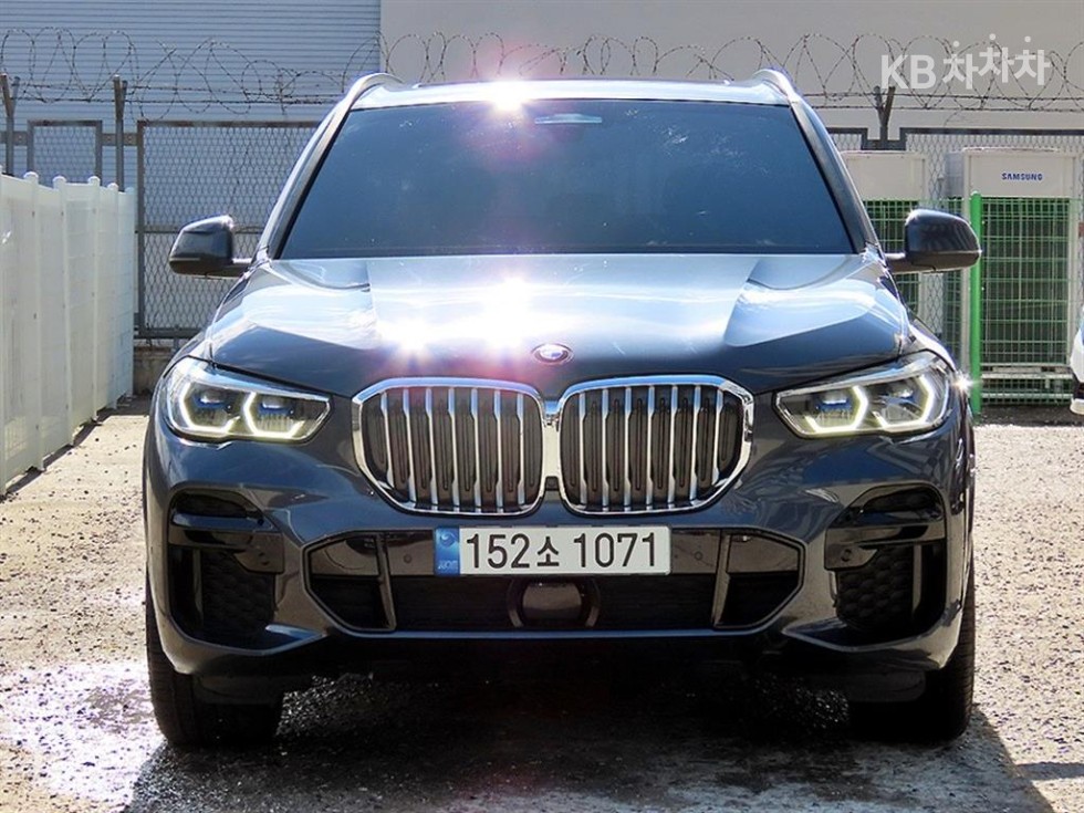 BMW X5 M Sport — фото 1