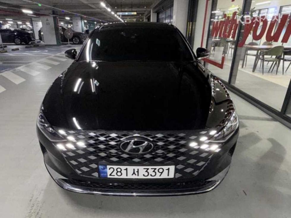 Hyundai Grandeur EXCLUSIVE — фото 1