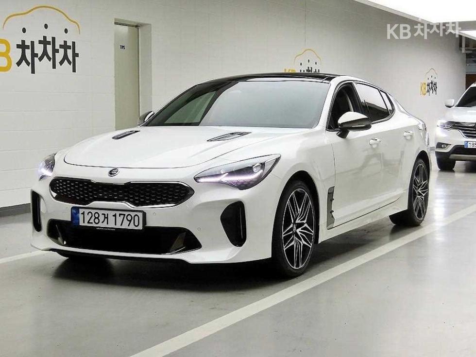 Kia Stinger Masters — фото 1