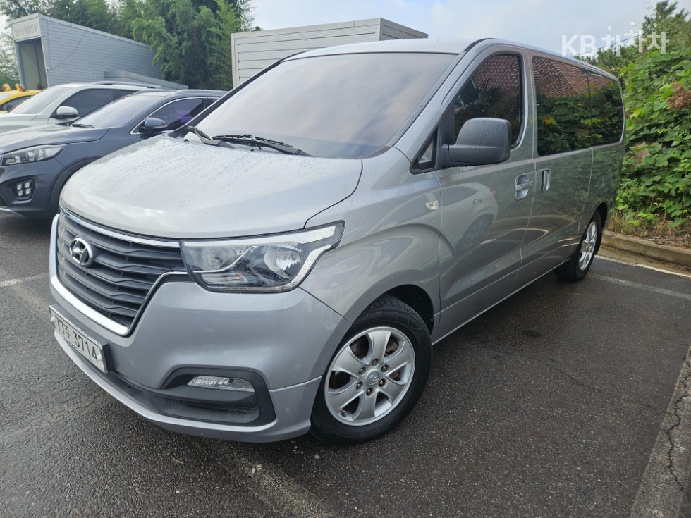 Hyundai Starex Smart — фото 2