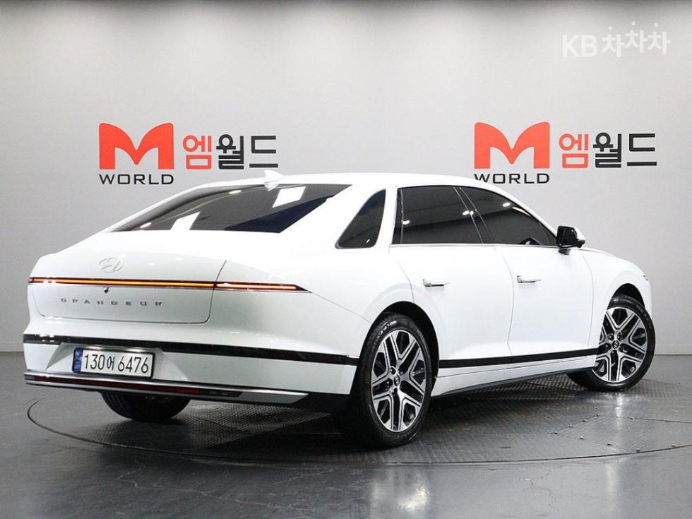 Hyundai Grandeur EXCLUSIVE — фото 3