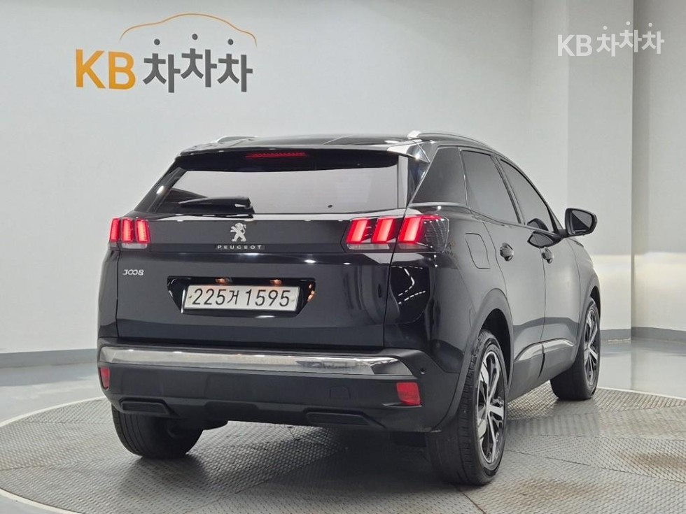 Peugeot 3008 Allure — фото 3