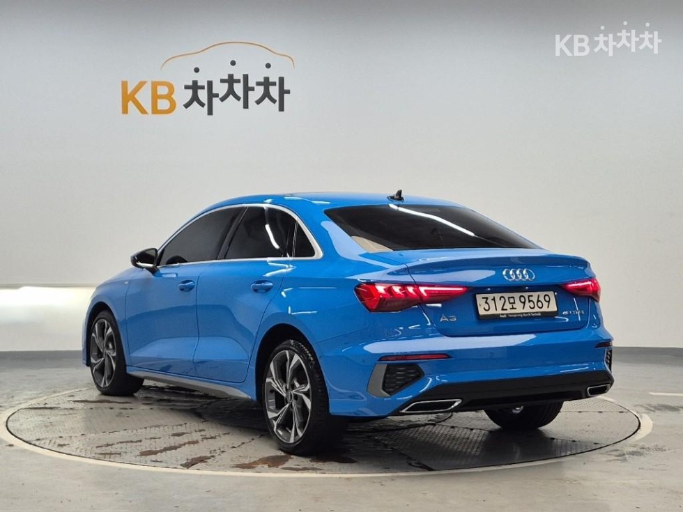 Audi A3 Premium — фото 2