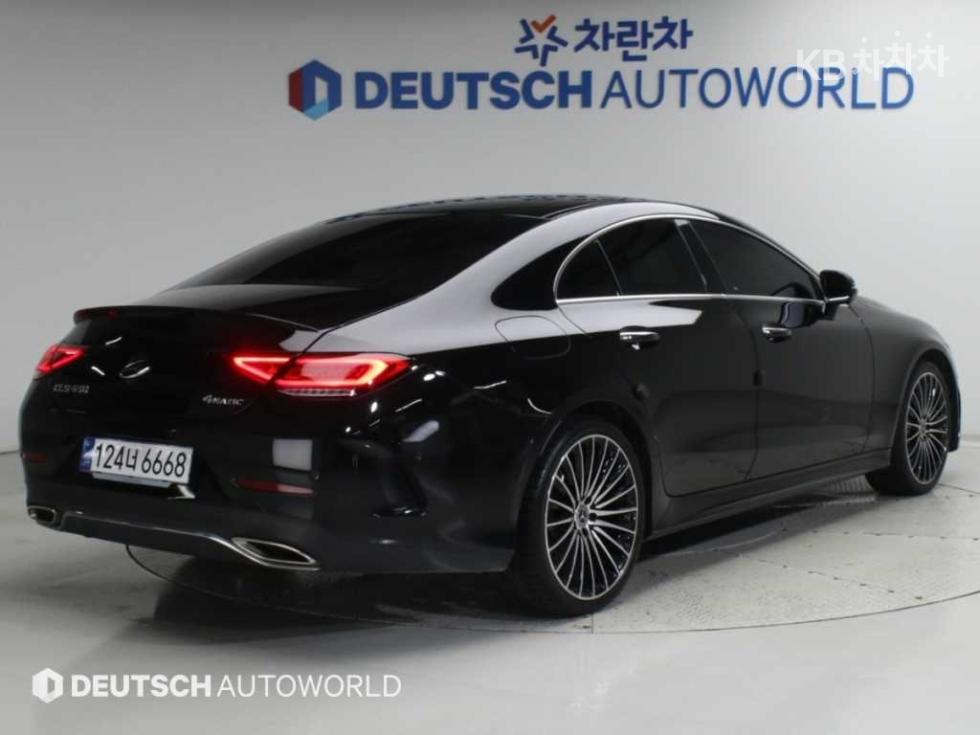 Mercedes-Benz CLS-Class BASE MODEL — фото 2