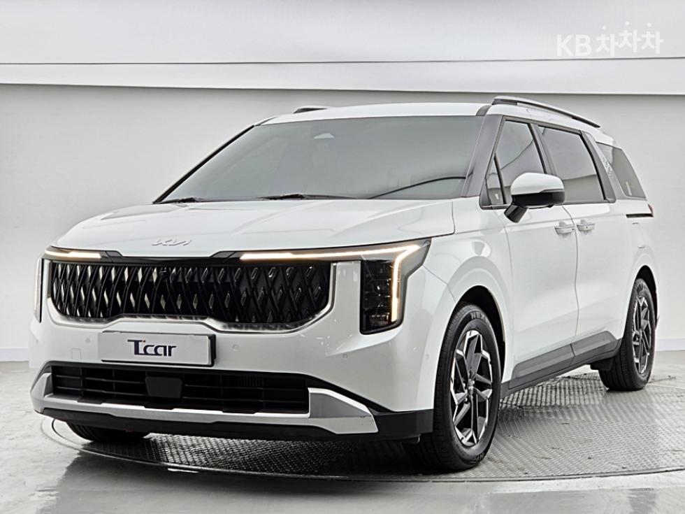 Kia Carnival PRESTIGE — фото 1