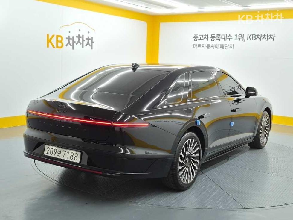 Hyundai Grandeur Honors — фото 2