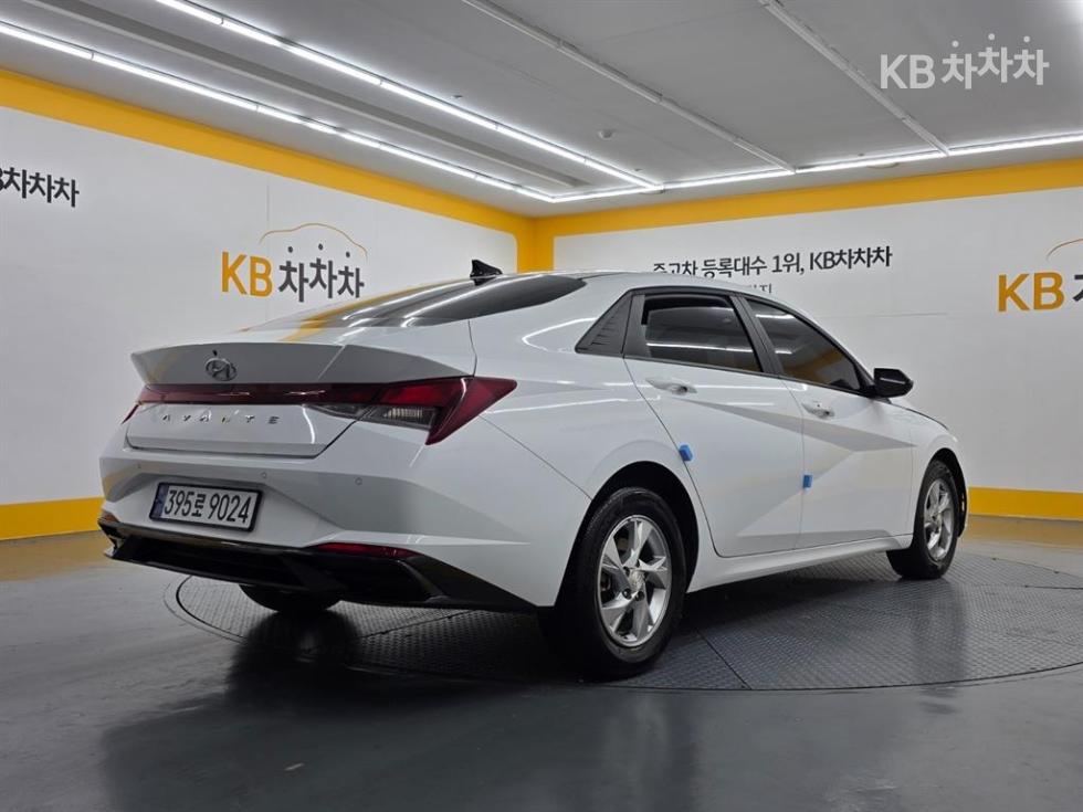 Hyundai Avante Smart — фото 4