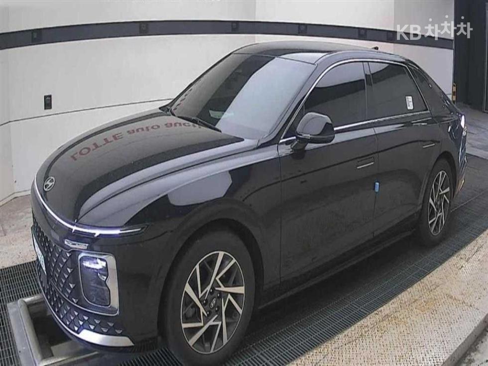 Hyundai Grandeur Premium — фото 4