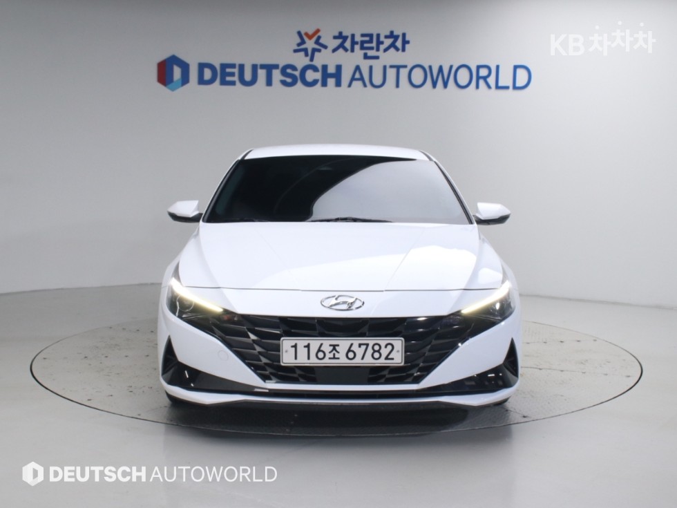 Hyundai Avante Smart — фото 1