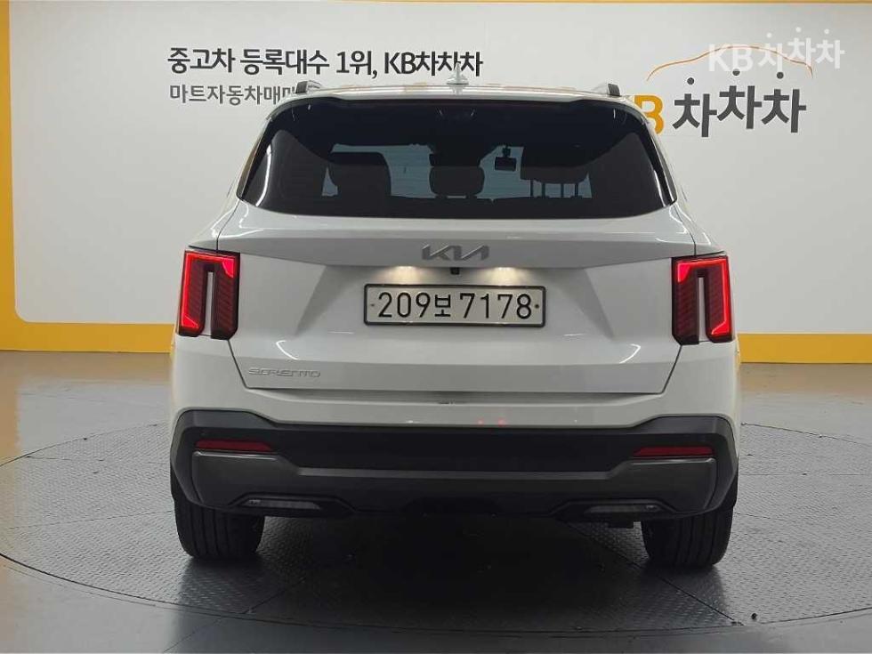 Kia Sorento Signature Gravity — фото 3