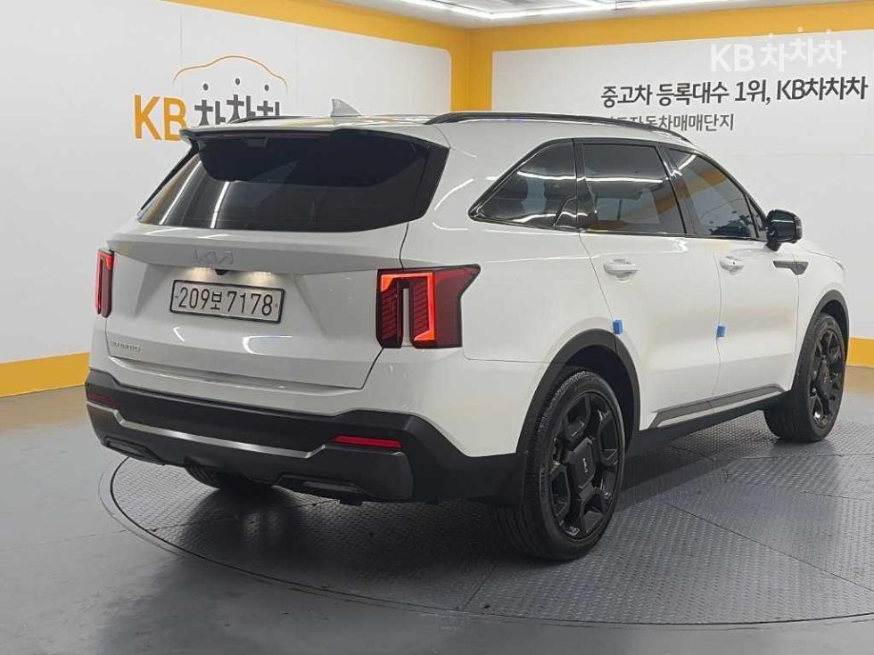 Kia Sorento Signature Gravity — фото 4