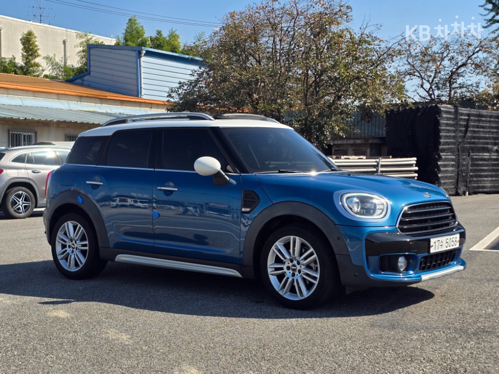 Mini Countryman HighTrim — фото 1